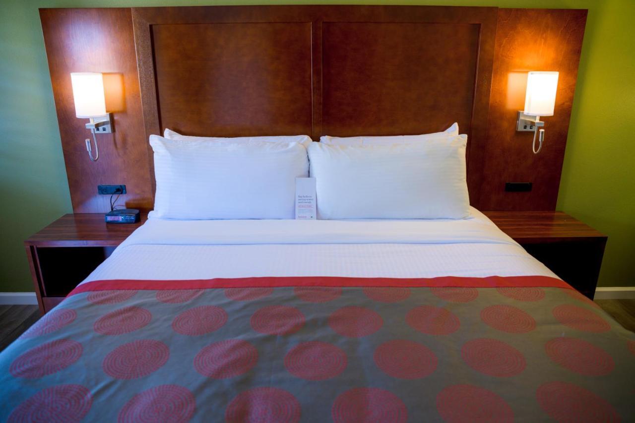 Ramada By Wyndham Mountain View Ξενοδοχείο Εξωτερικό φωτογραφία