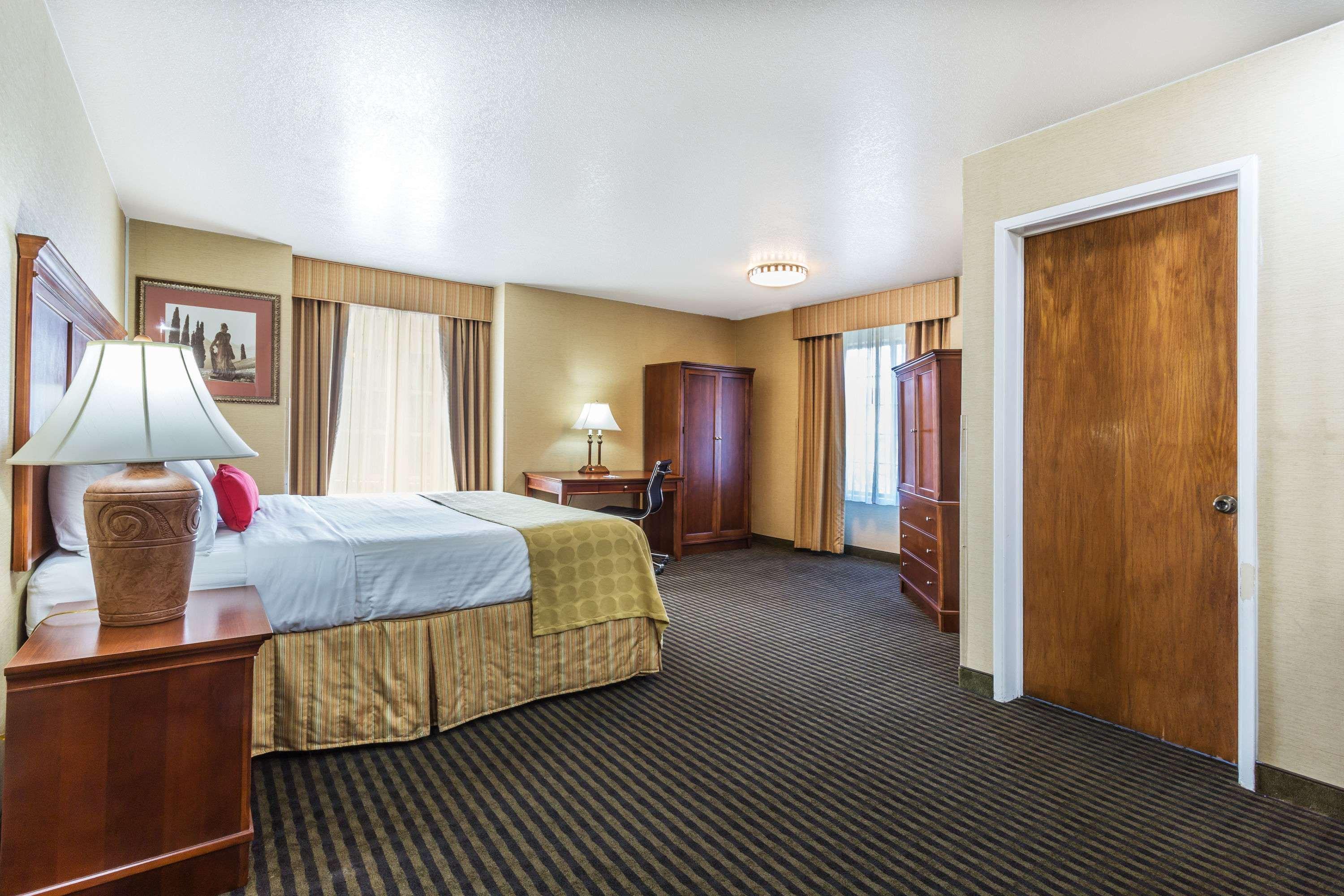 Ramada By Wyndham Mountain View Ξενοδοχείο Εξωτερικό φωτογραφία