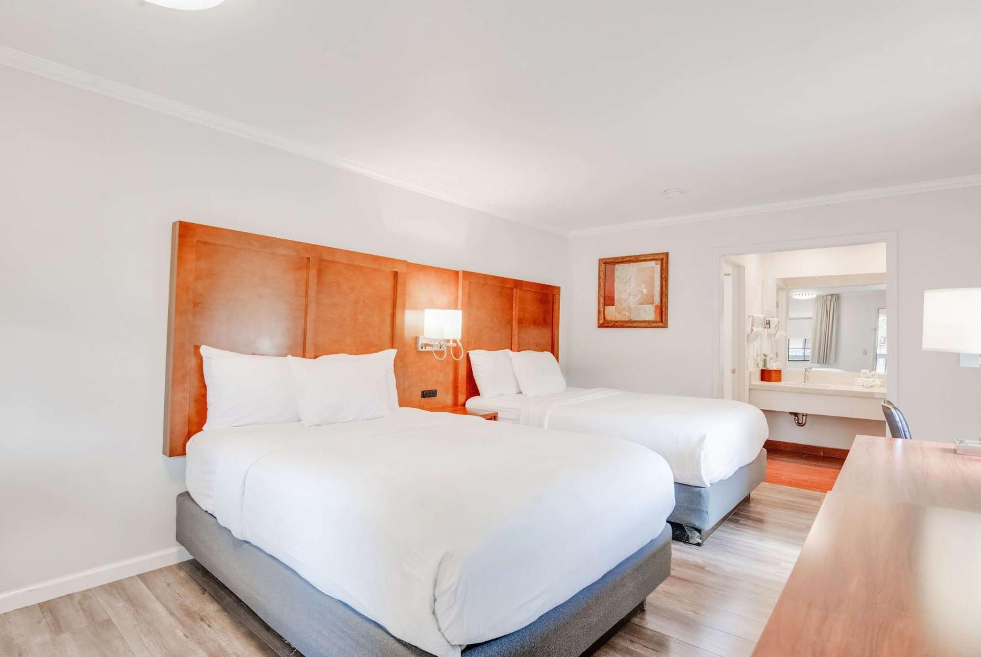 Ramada By Wyndham Mountain View Ξενοδοχείο Εξωτερικό φωτογραφία