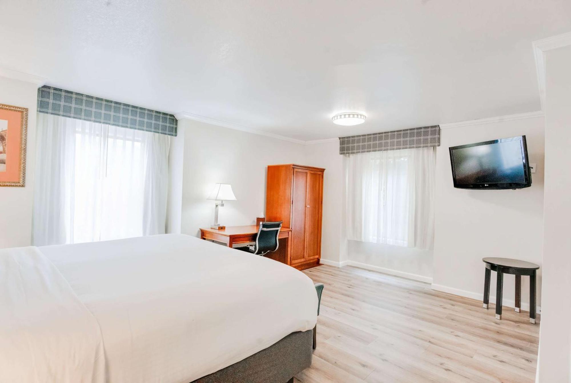 Ramada By Wyndham Mountain View Ξενοδοχείο Εξωτερικό φωτογραφία