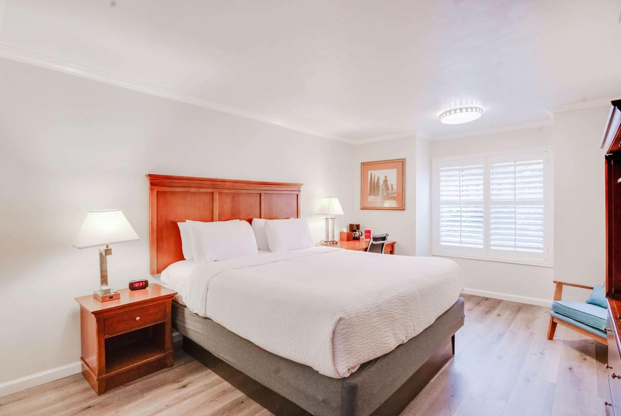 Ramada By Wyndham Mountain View Ξενοδοχείο Εξωτερικό φωτογραφία